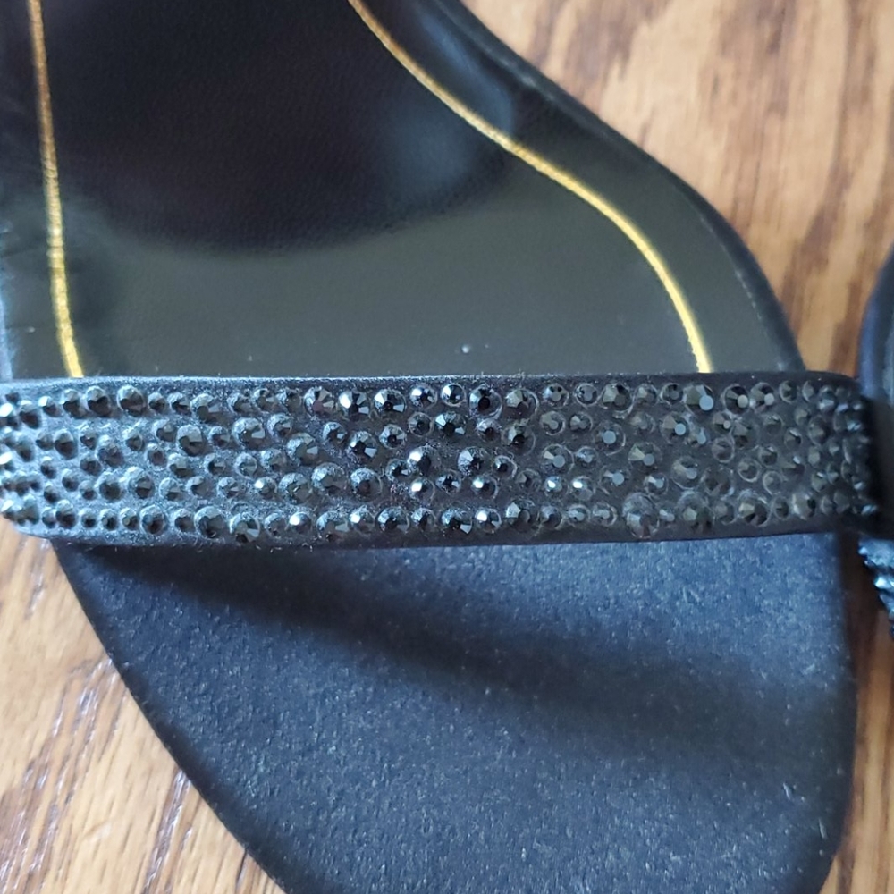 NEW Gucci Black Sexy Strappy Stelletto Size 38.5 - Picture 5 of 6